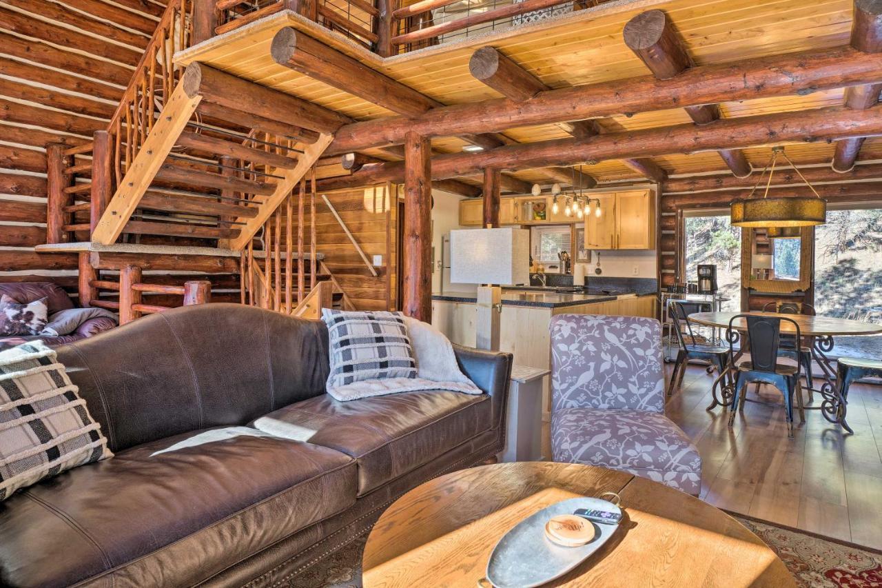 Classic Colorado Log Home With Mountain Views! Florissant ภายนอก รูปภาพ